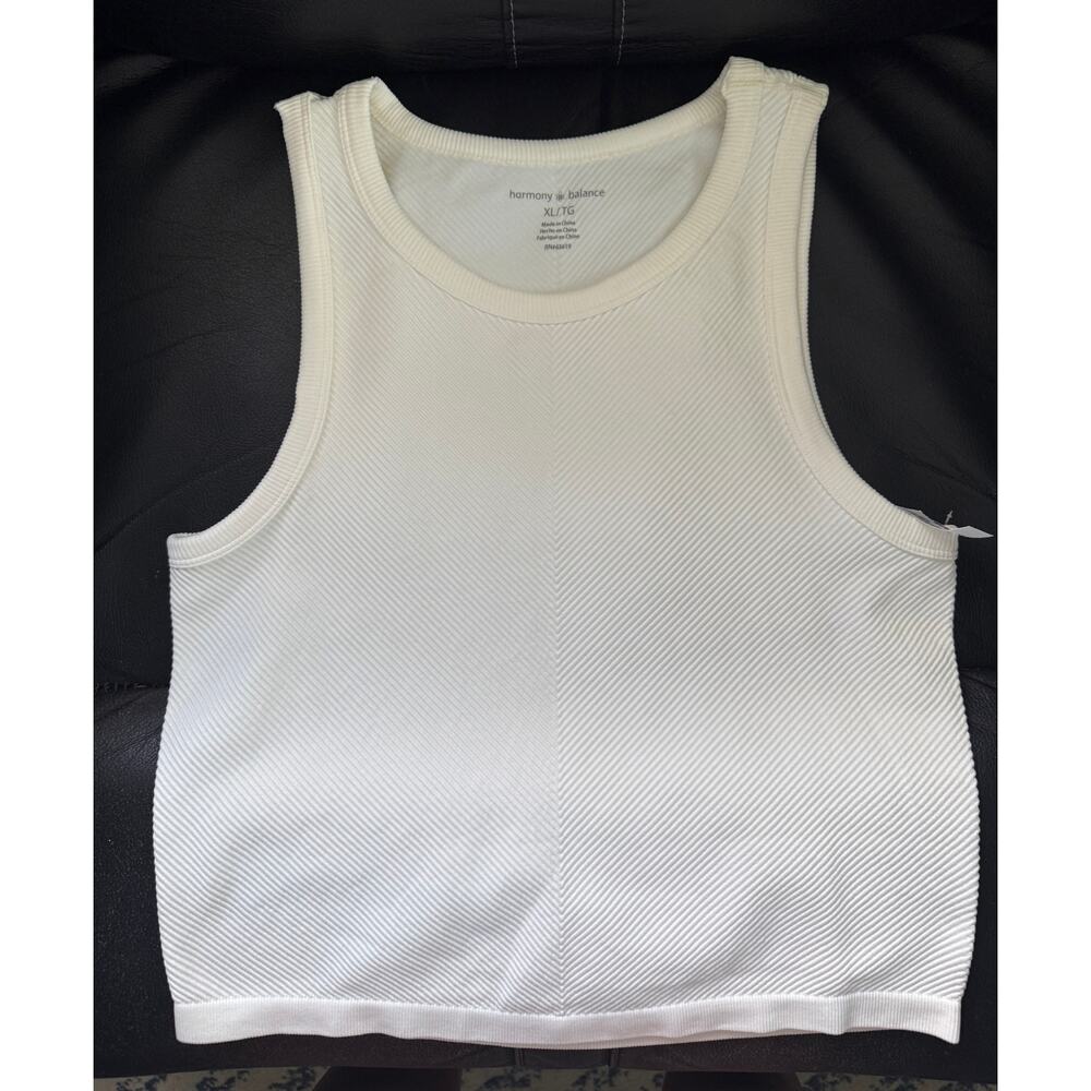 NWT Harmony and Balance XL Seamless Ribbed Chevron Crop Tank Top Cream | NWT